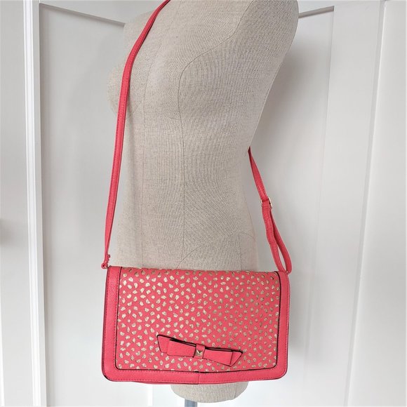 🎃 Leather look Crossbody Clutch with Bow • Gold - Picture 5 of 5